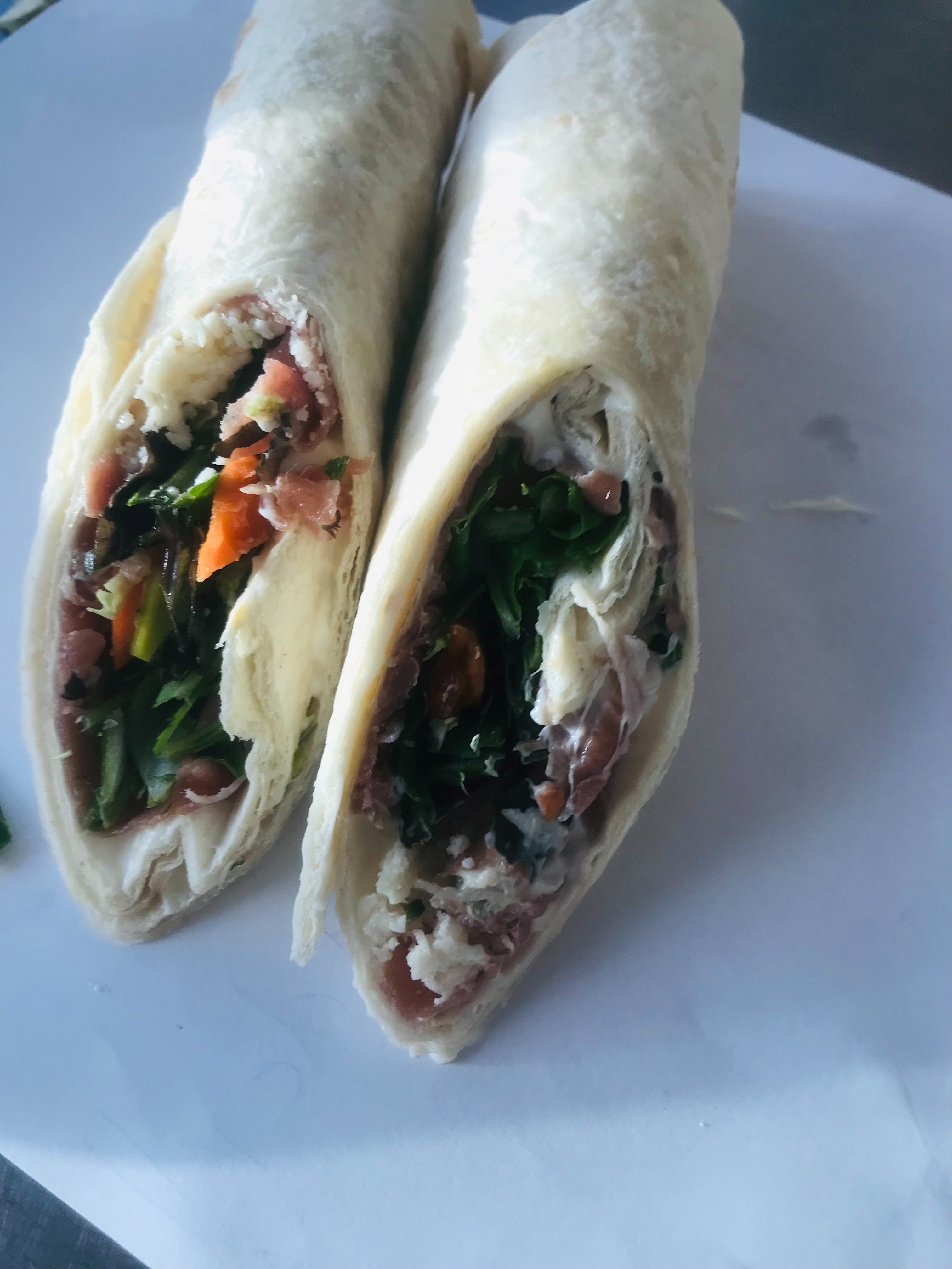 Wraps med serranoskinke og aioli